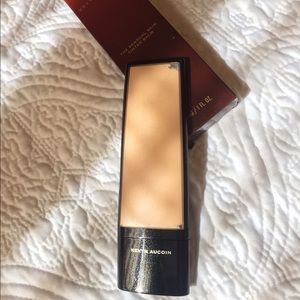 Kevyn Aucoin the sensual skin tinted balm SB01