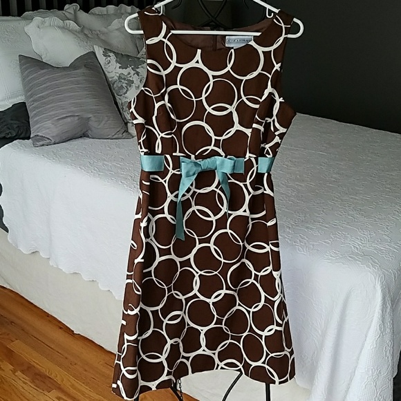 Jessica Howard Dress - Picture 1 of 8