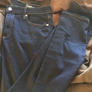 GAP regular fit jeans! NWOT