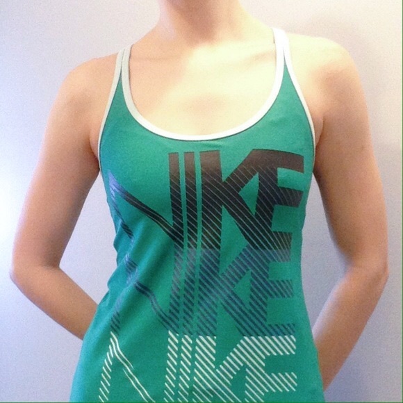 Nike Workout Tank Top (available until Jan. 2) - Picture 2 of 3