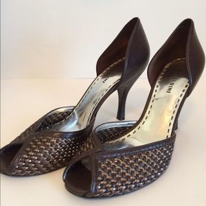 GIANNI BINI HEELS SIZE 8 1/2