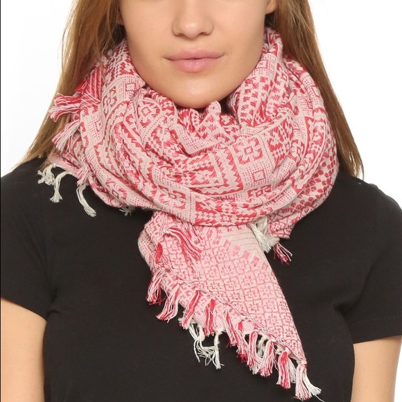 🔹SOLD🔹Madewell Tile Jacquard Scarf - Picture 2 of 4