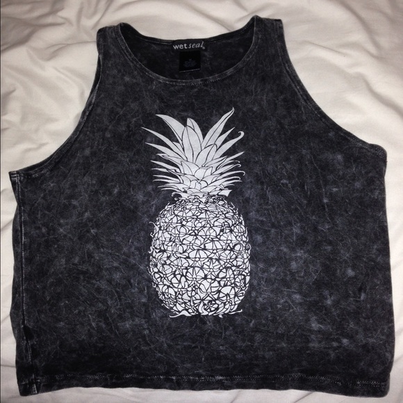 Never worn pineapple shirt