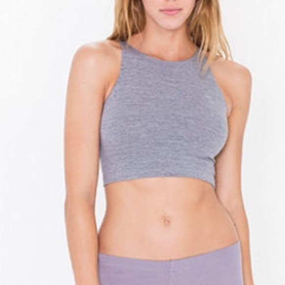 sleeveless crop top