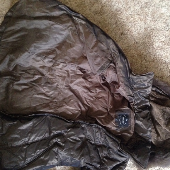 Winter jacket - Picture 4 of 4