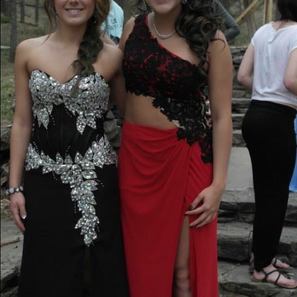 Prom Dress - Picture 2 of 3