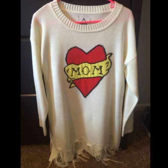 UNIF 💘mom💘 sweater