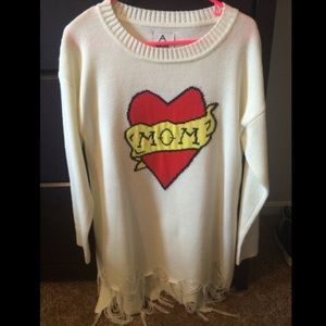 UNIF 💘mom💘 sweater