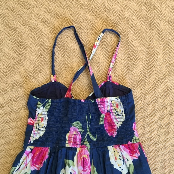 Abercrombie & Fitch floral dress - Picture 2 of 3