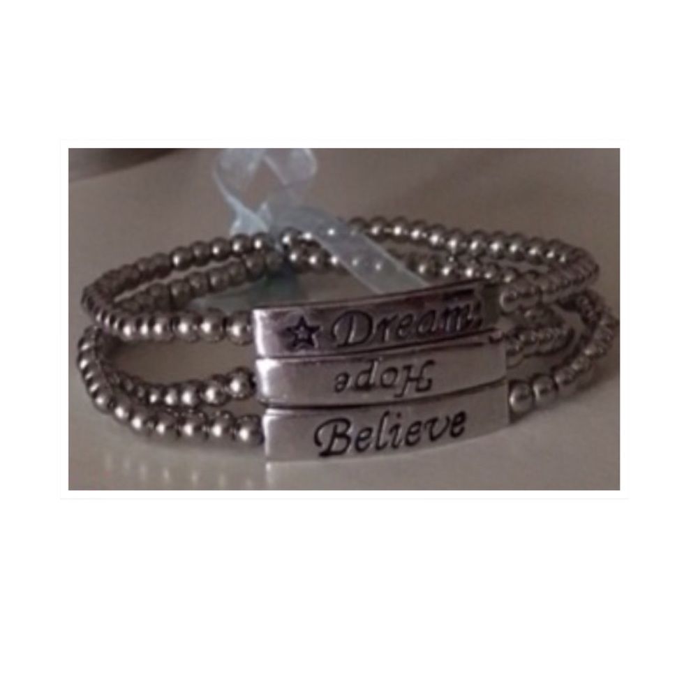 NWOT Set of 3 bracelets 💞Believe, Dream, Hope💞 - Picture 1 of 4