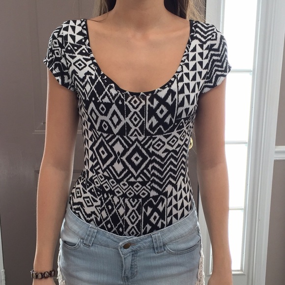 Aztec Print Body Suit - Picture 1 of 2