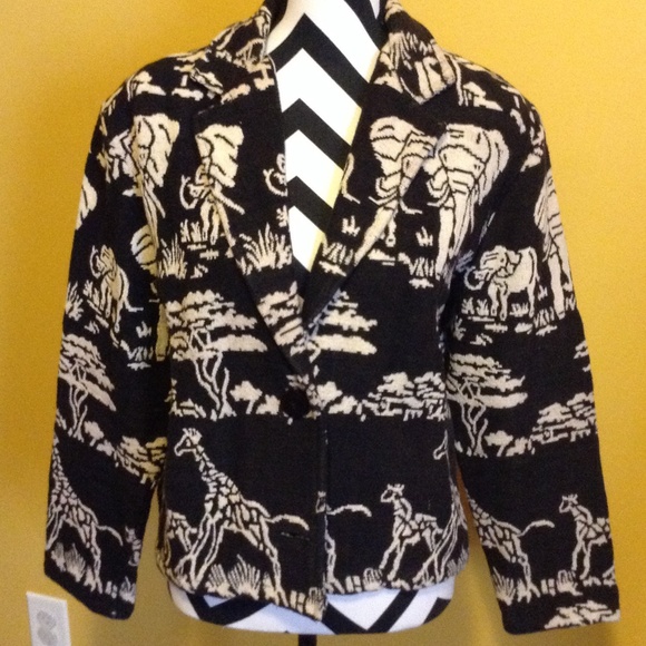 100% Cotton jacket sz.Med. 2 button closure.