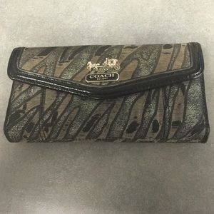 Coach wallet used