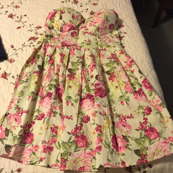 Nwt tube mini dress