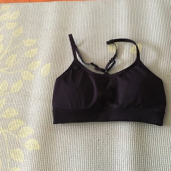 Forever 21, Cute Sports Bra Never worn