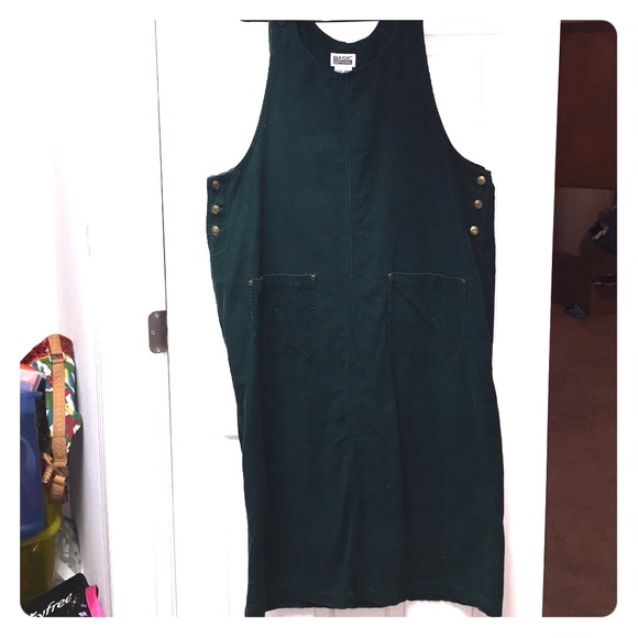 Basic Edition Corduroy Hunter Green Jumper Dress👗