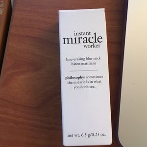 Philosophy line-erasing blur stick