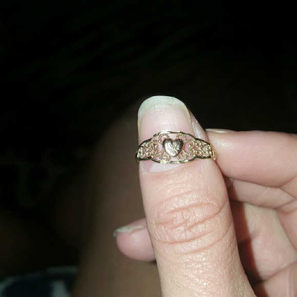 10k real yellow gold.