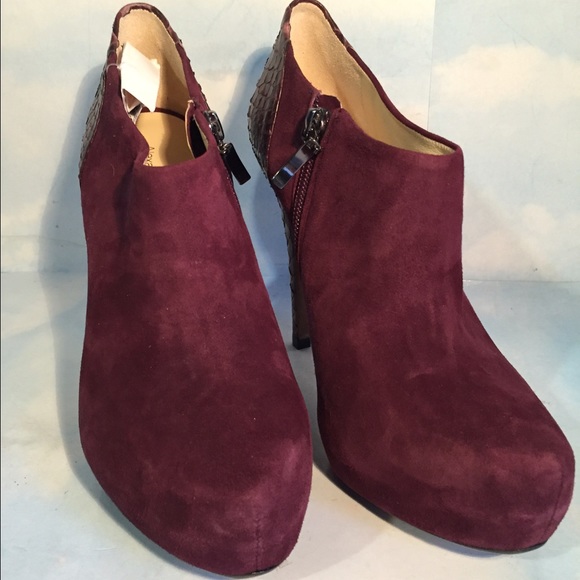 Alexandre Birman burgundy suede/snake skin bootis - Picture 2 of 8