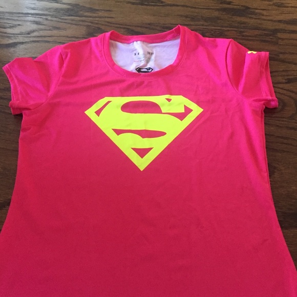 Under Armor Tshirt