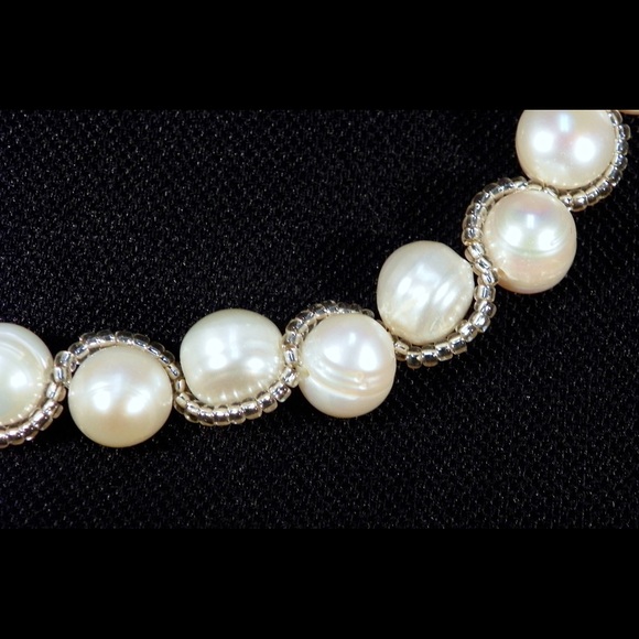 Fresh Water Pearl Bracelet. - Picture 2 of 4