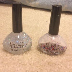 Funky Finger Nail Polish!!