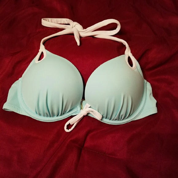 Victoria's Secret gorgeous swim top