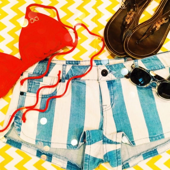 Hurley Pants - Hurley Beach Rider denim shorts