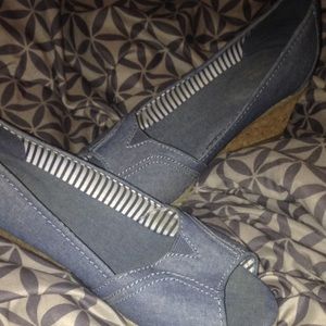 Comfortable blue jean wedges