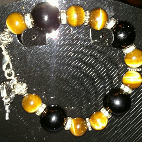 Bracelet variety