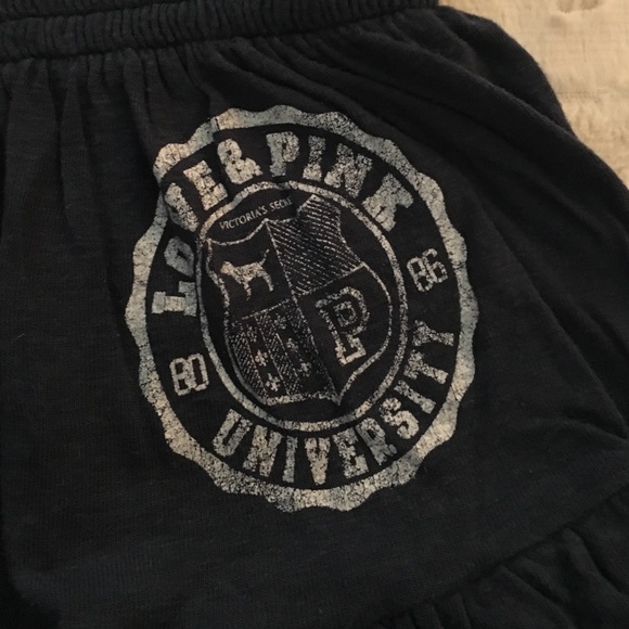 Victoria secret PINK navy skirt - Picture 2 of 2