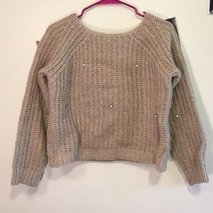 Sweater with diamond studs