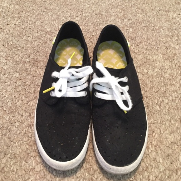 Roxy shoes!!!