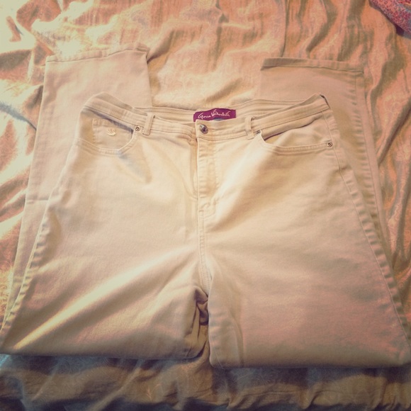 Tan/grey colored Gloria Vanderbilt jeans