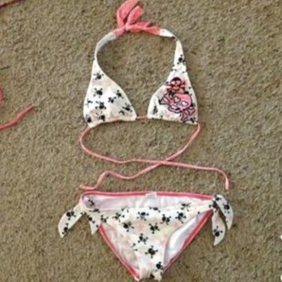 Host Pick! 3/31 🎉 Billabong bikini