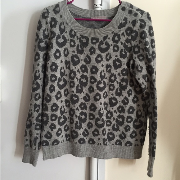 Grey cheetah GAP sweater
