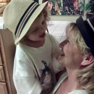 Meet your Posher, Janet