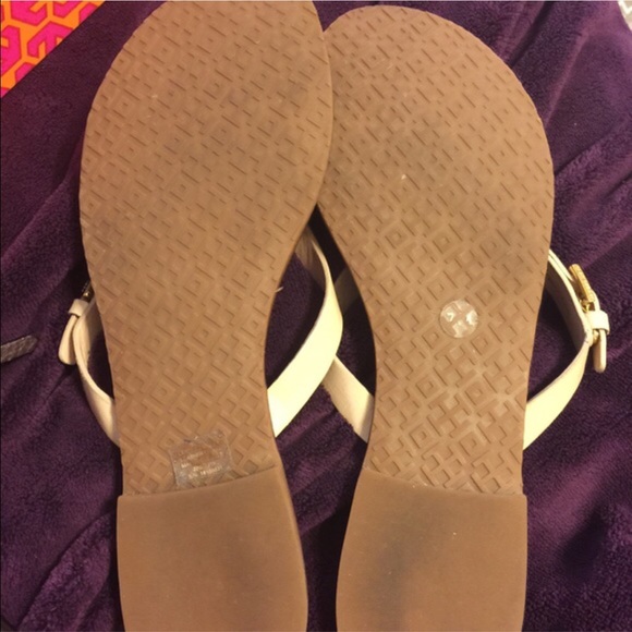 **SOLD** Tory Burch Monogram Flip Flops. - Picture 3 of 4