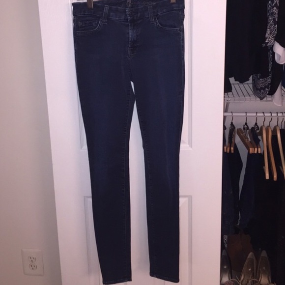 7 for all Mankind Midrise Darkwash Jean legging 27