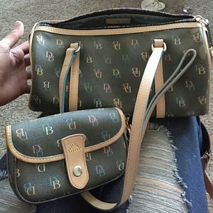 Dooley & Bourne pusre