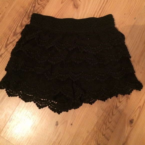 black lace shorts
