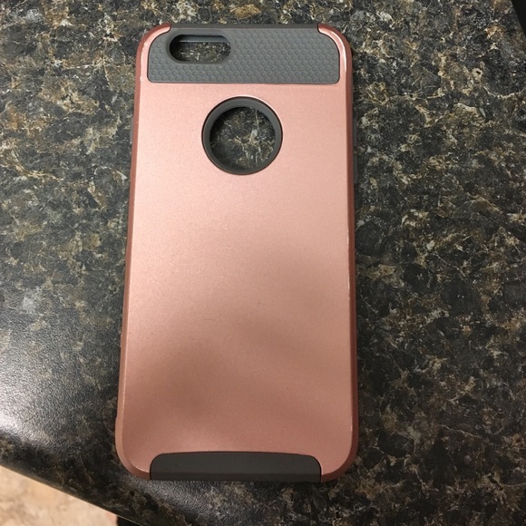Accessories - Rose gold and gray case