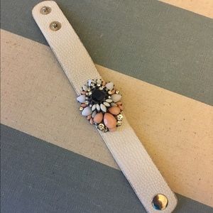Fashion leather bracelet