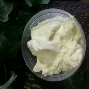 Shea Butter Baby Powder fragrance