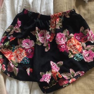 Floral high waisted shorts
