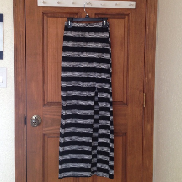 Maxi Skirt - Picture 1 of 4