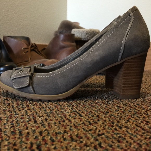 Mid heels - Picture 2 of 3