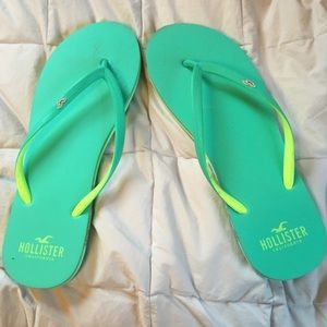 Hollister Flip Flops