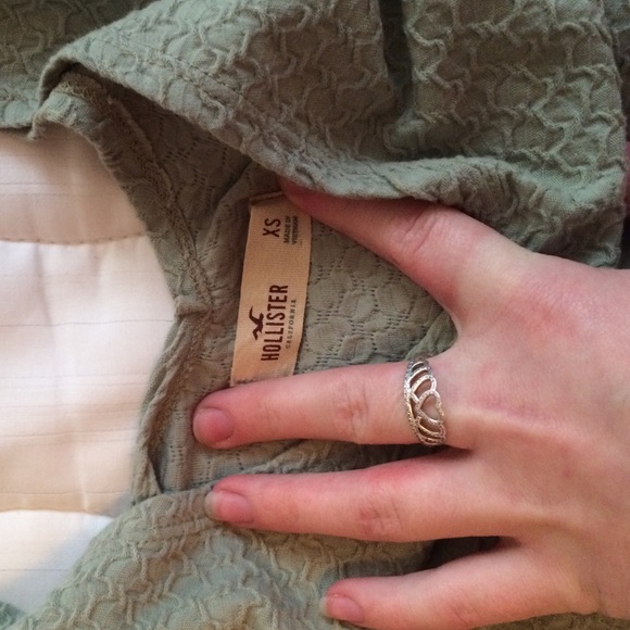 Crop top - Picture 2 of 4