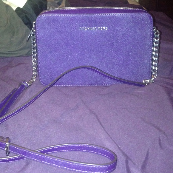 Sold! - Picture 4 of 4